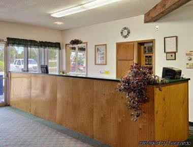 Super 8 By Wyndham Sturgeon Bay Hotel Buitenkant foto